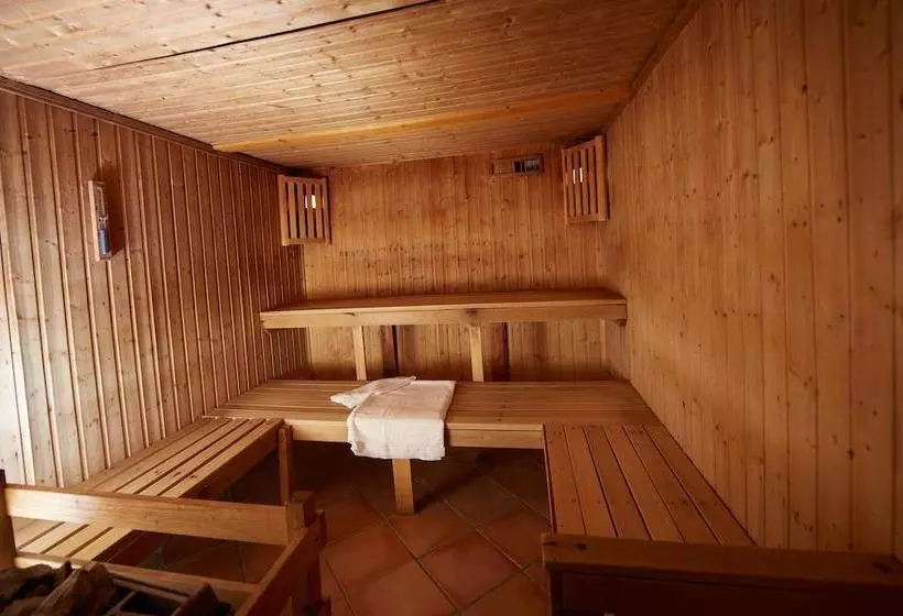هتل Les Chalets De Rosael  Val Thorens
