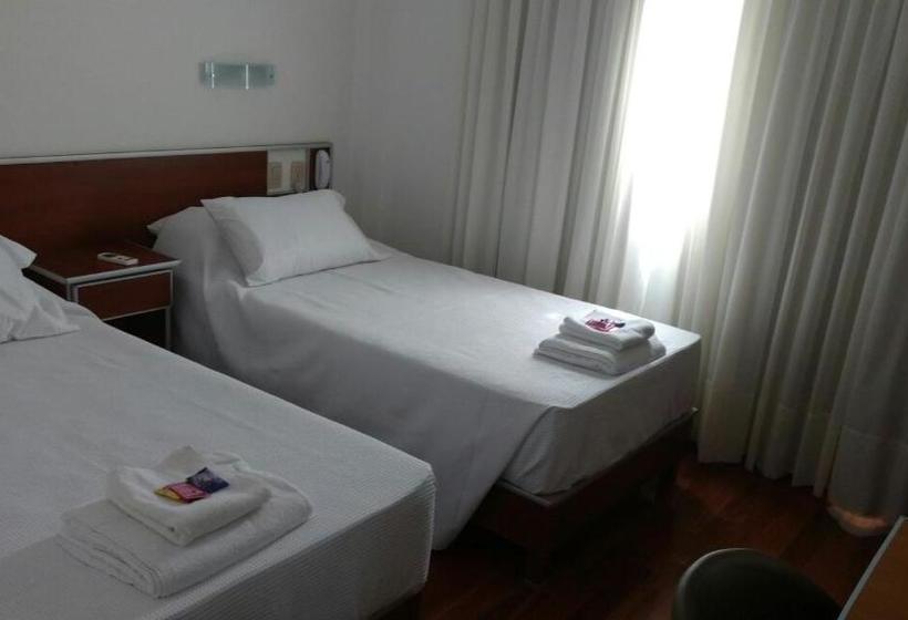 ホテル Plaza Andalgala