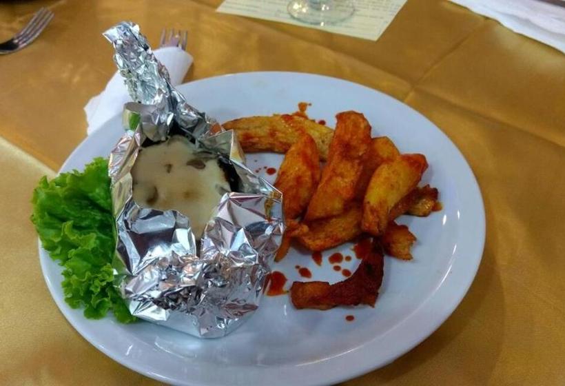 ホテル Plaza Andalgala