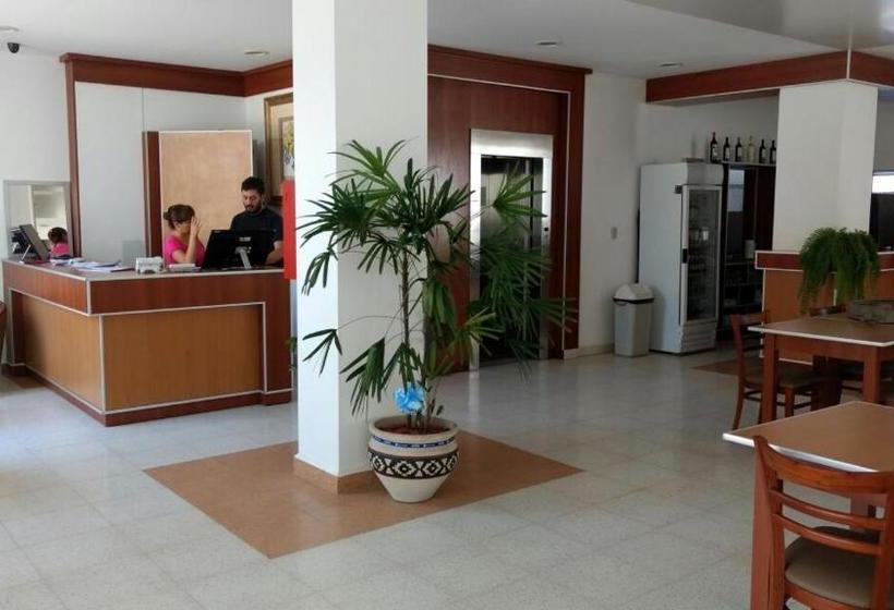 ホテル Plaza Andalgala