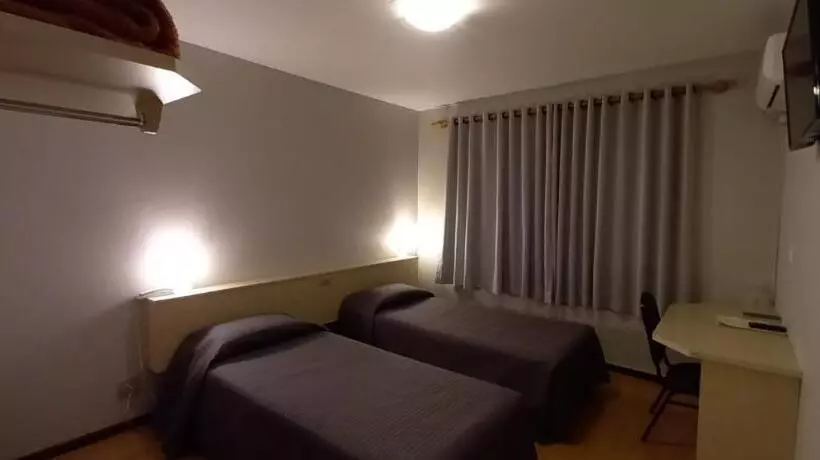 ホテル San Bernardo Park