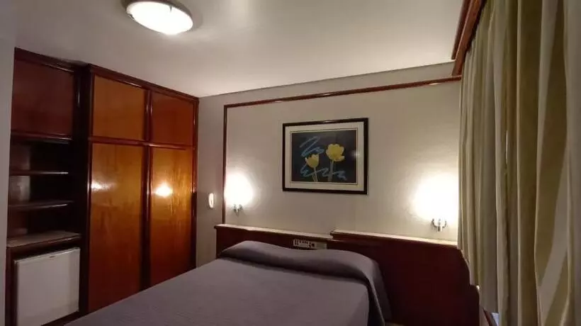 ホテル San Bernardo Park