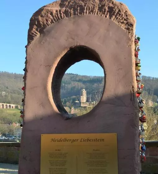 Neu Heidelberg Guesthouse & Apartments