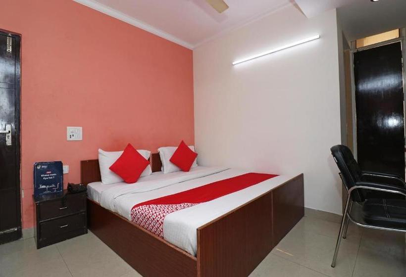 Fabhotel Kehar Palace Saket