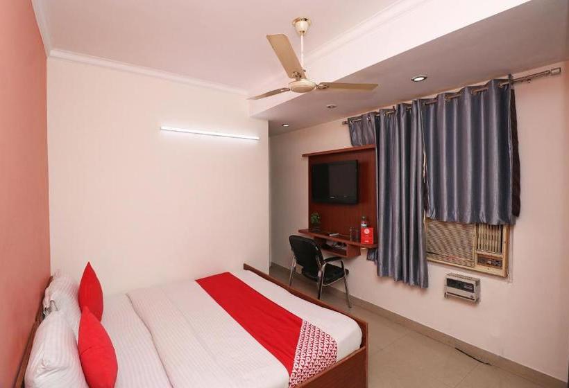 Fabhotel Kehar Palace Saket