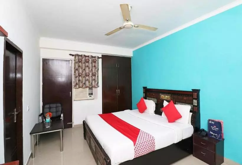 Fabhotel Kehar Palace Saket