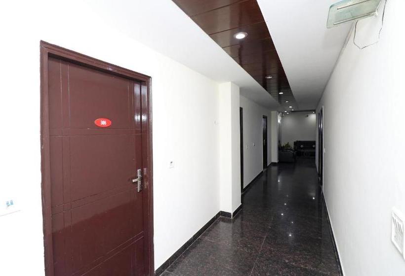 Fabhotel Kehar Palace Saket