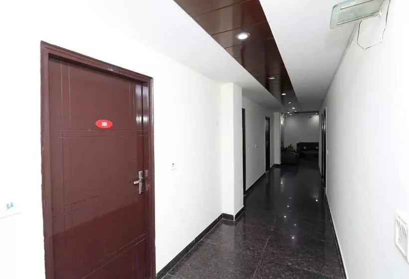 Fabhotel Kehar Palace Saket