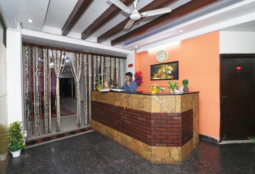Fabhotel Kehar Palace Saket