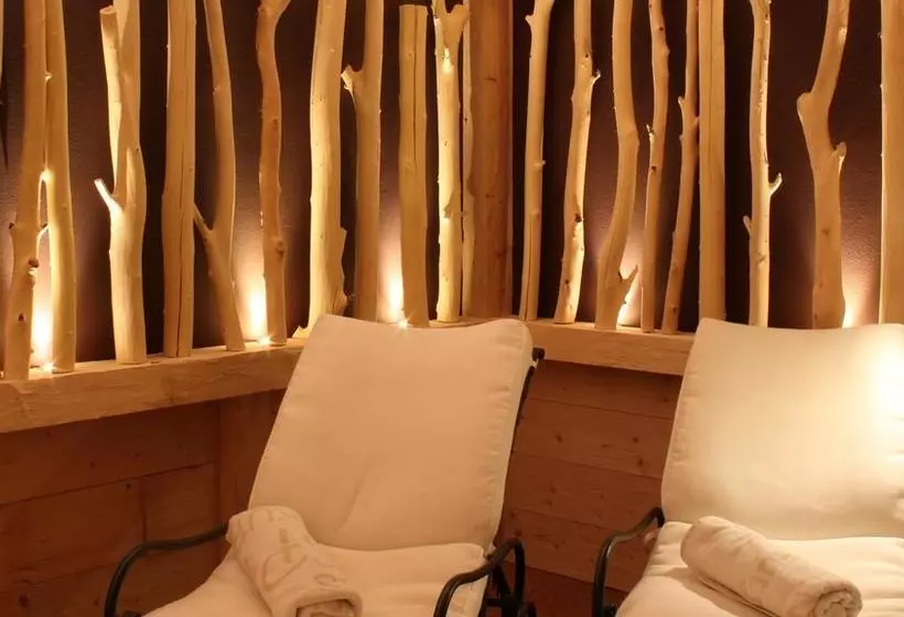 Garni Hotel Rosengarten B&b