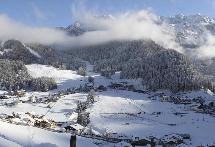 Garni Hotel Rosengarten B&b