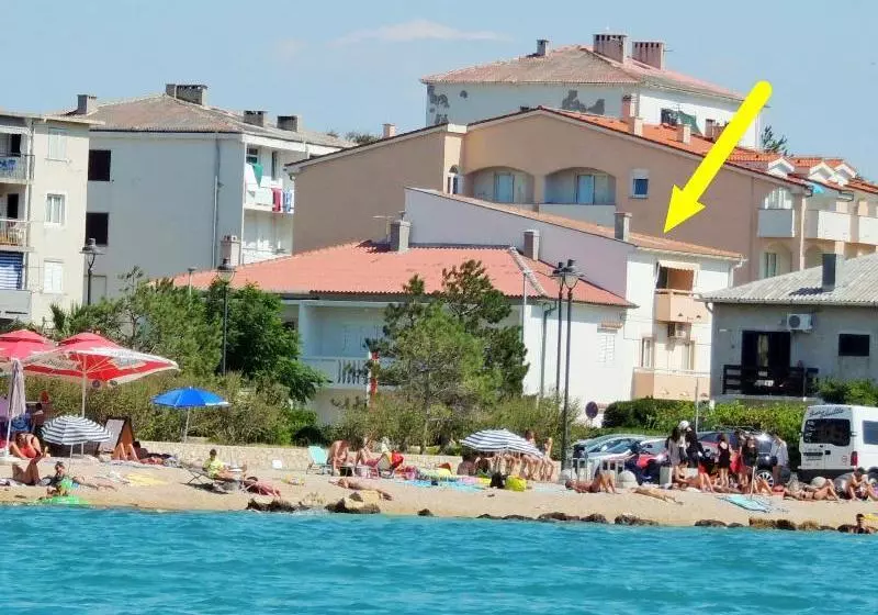 هتل Apartments Luna