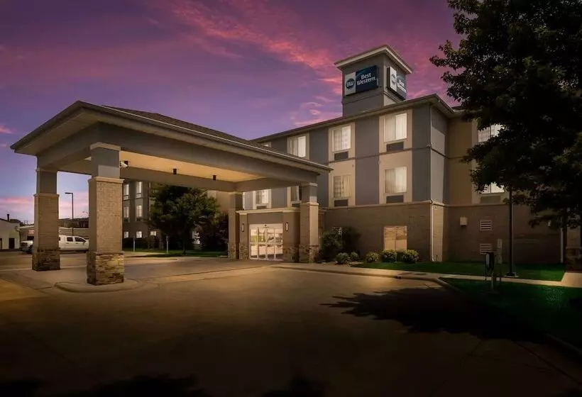 ホテル Best Western Coffeyville Central Business District Inn And Suites