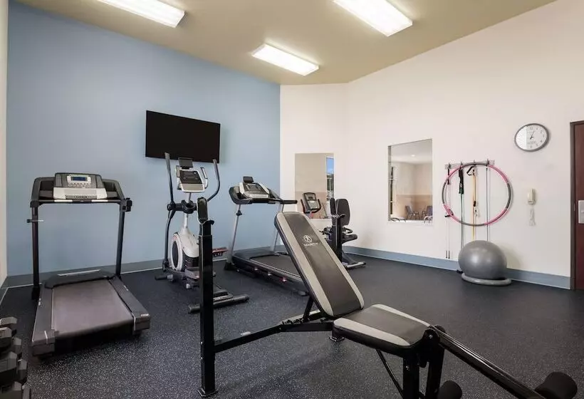 ホテル Best Western Coffeyville Central Business District Inn And Suites