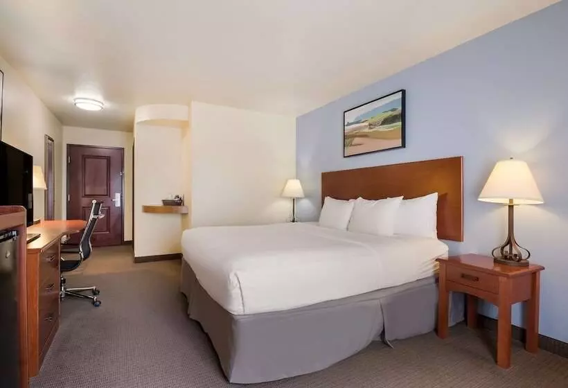 ホテル Best Western Coffeyville Central Business District Inn And Suites