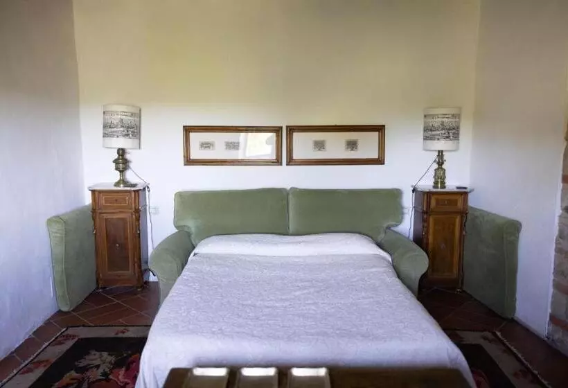 Hotelli Castello Di Bibbione