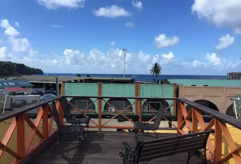 هتل Cobblestone Inn