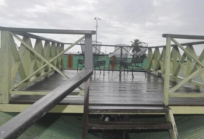 هتل Cobblestone Inn