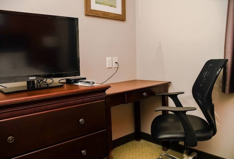 هتل Crest Inn And Suite