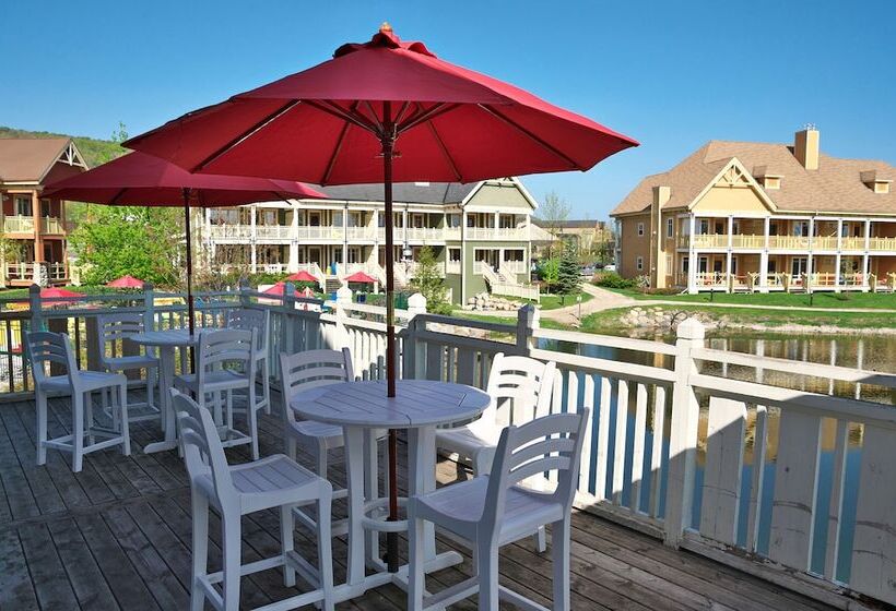 فندق Hilton Grand Vacations Club Blue Mountain Canada