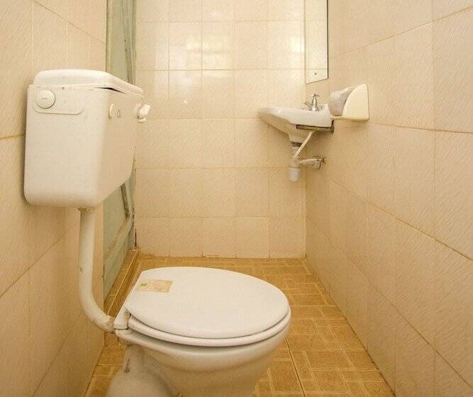 هتل Engo Airport Resort Kitale