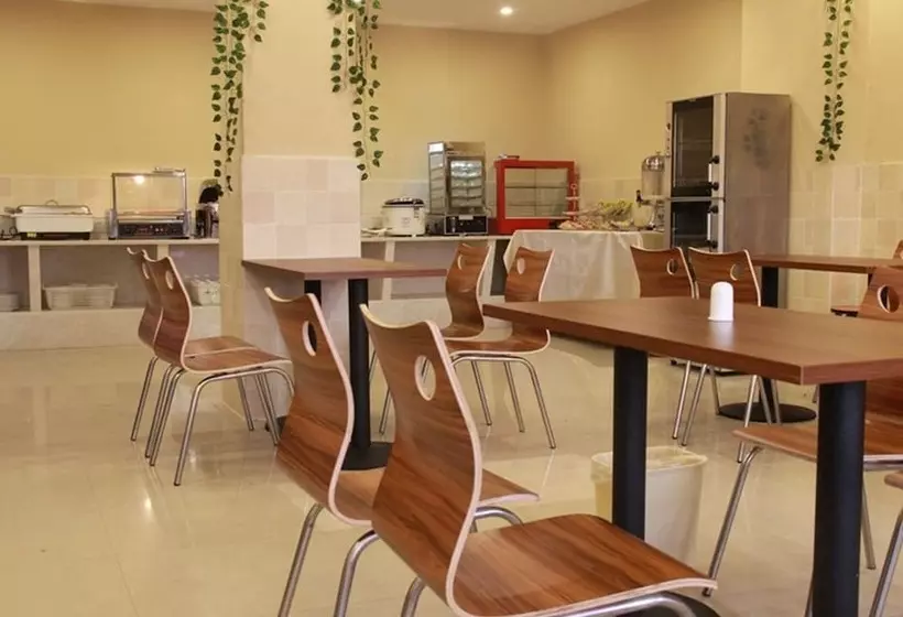 Hotelli Greentree Inn Jiangsu Zhenjiang Danyang Wanshan Park Express