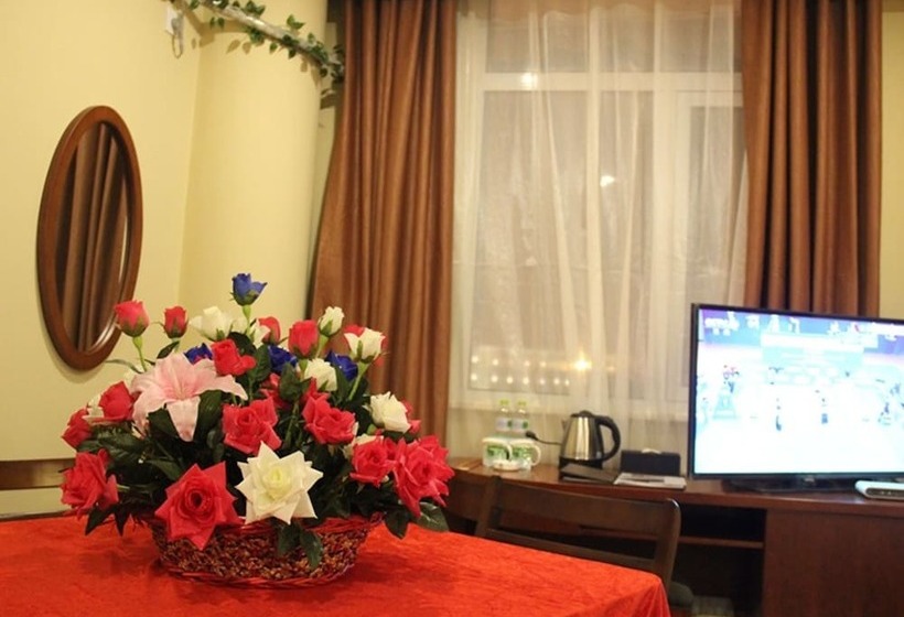 Отель Greentree Inn Jiangsu Zhenjiang Danyang Wanshan Park Express