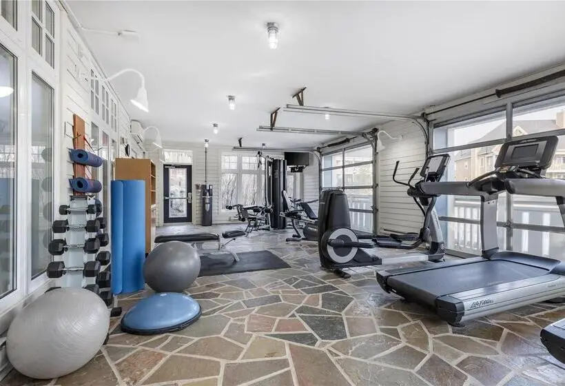 ホテル Hilton Grand Vacations Club Blue Mountain Canada