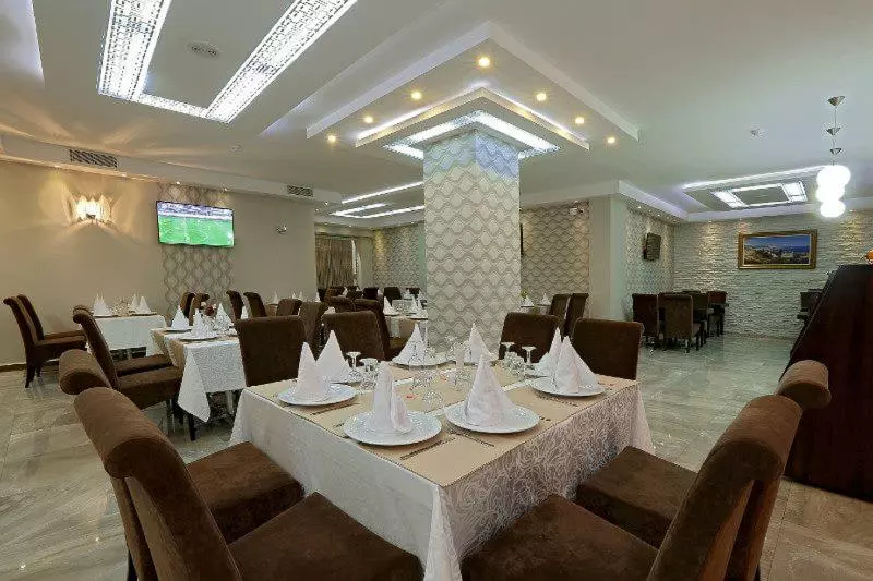 هتل Hôtel Saray