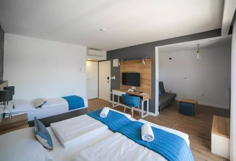 Hotel Ivando