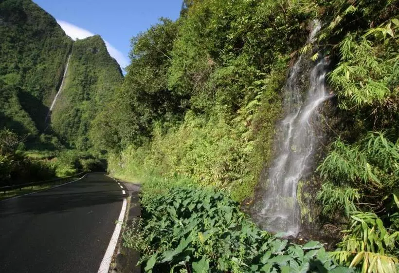 هتل Le Relais Des Cimes