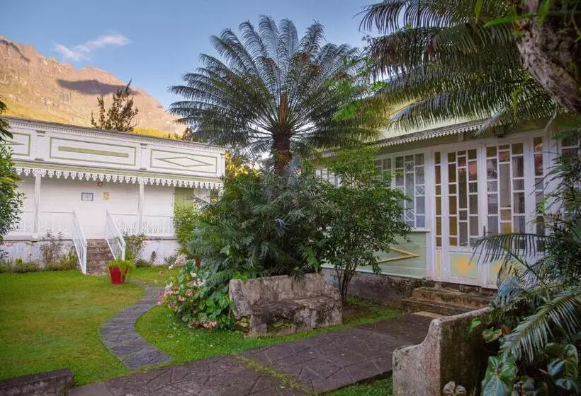 هتل Le Relais Des Cimes