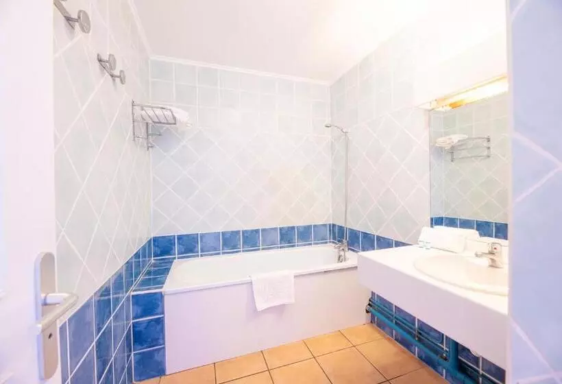 هتل Le Relais Des Cimes