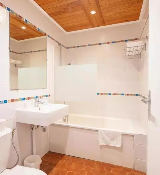 هتل Le Relais Des Cimes