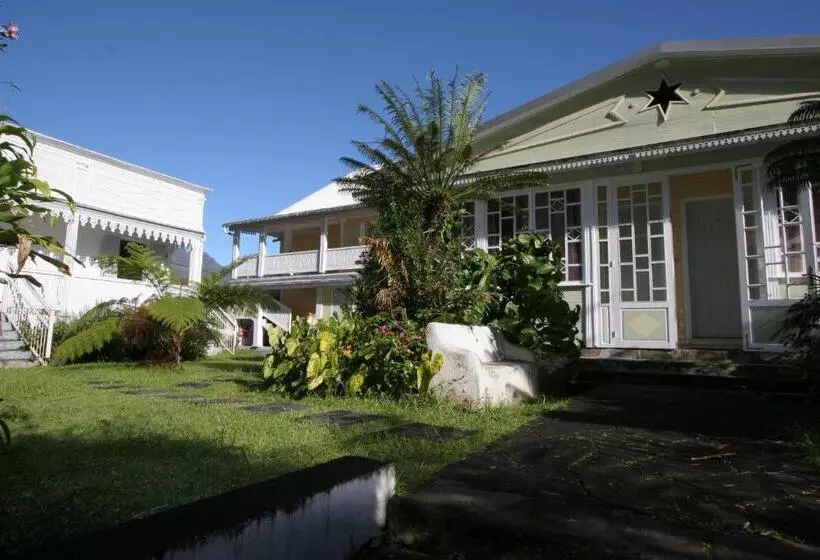 هتل Le Relais Des Cimes