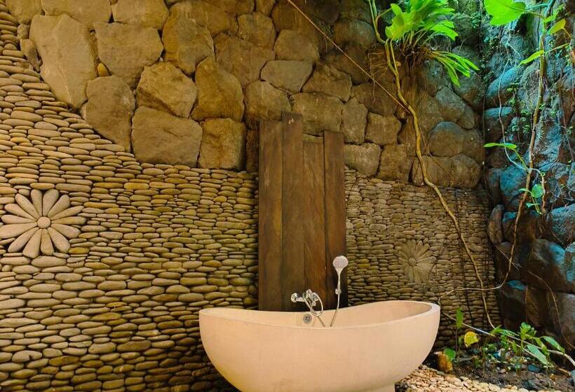 בית מלון כפרי The Iyang Ubud