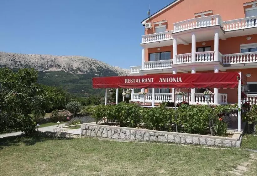 ホテル Pension Antonia