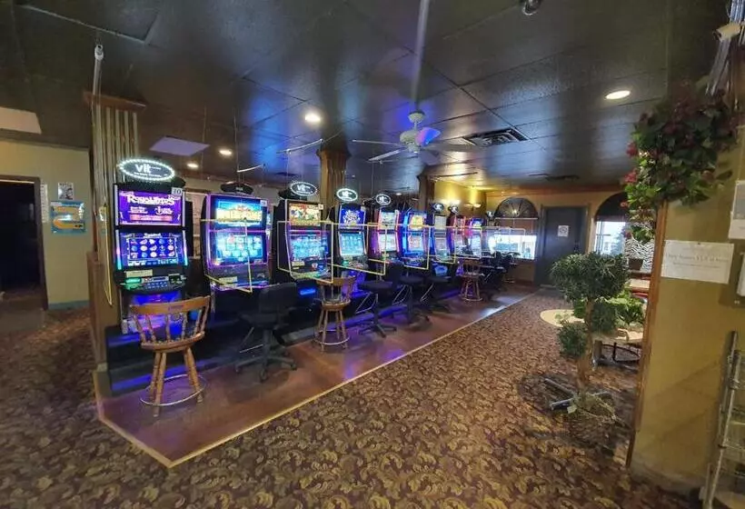 Hotelli Sundre Motor Inn