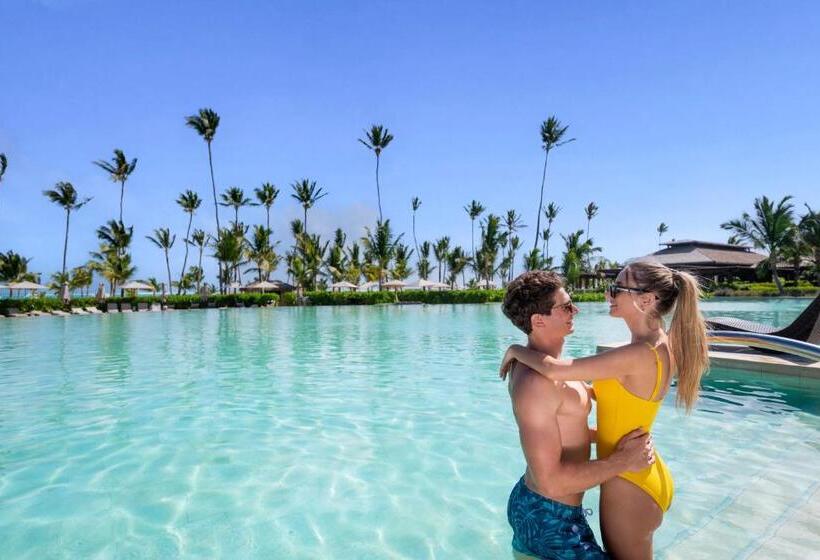 استراحتگاه Unique Club At Lopesan Costa Bávaro All Inclusive