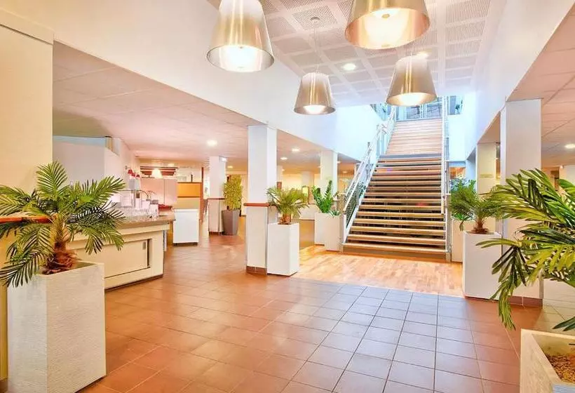 Hotelli Village Club Les Hyvans