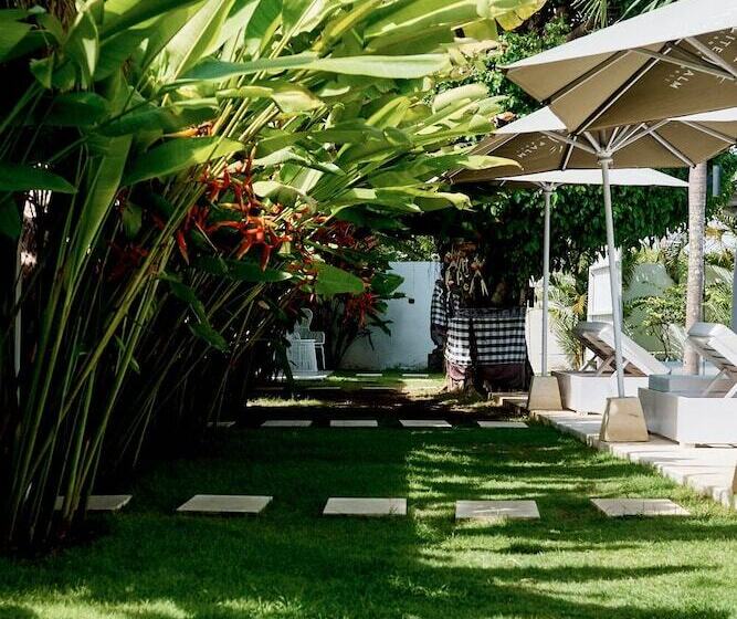 White Palm Hotel Bali