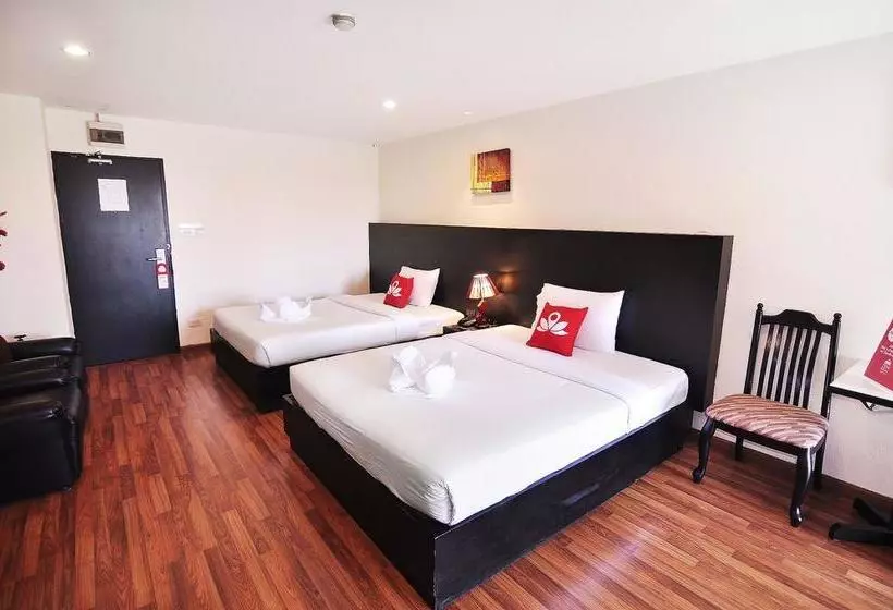هتل Zen Rooms Boss Prakanong