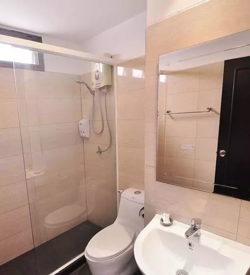 هتل Zen Rooms Boss Prakanong