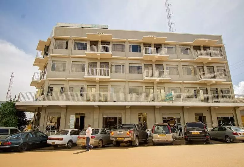 Mwana Highway Hotel Iganga