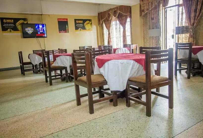 Mwana Highway Hotel Iganga