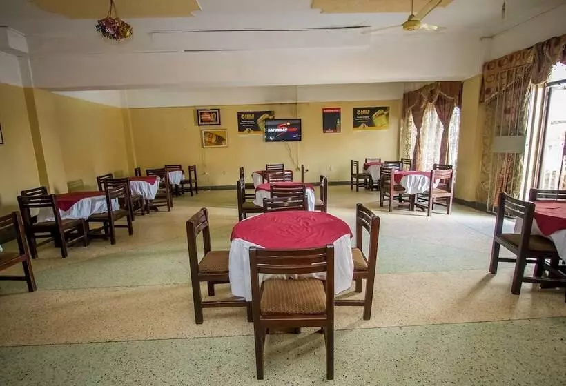 Mwana Highway Hotel Iganga