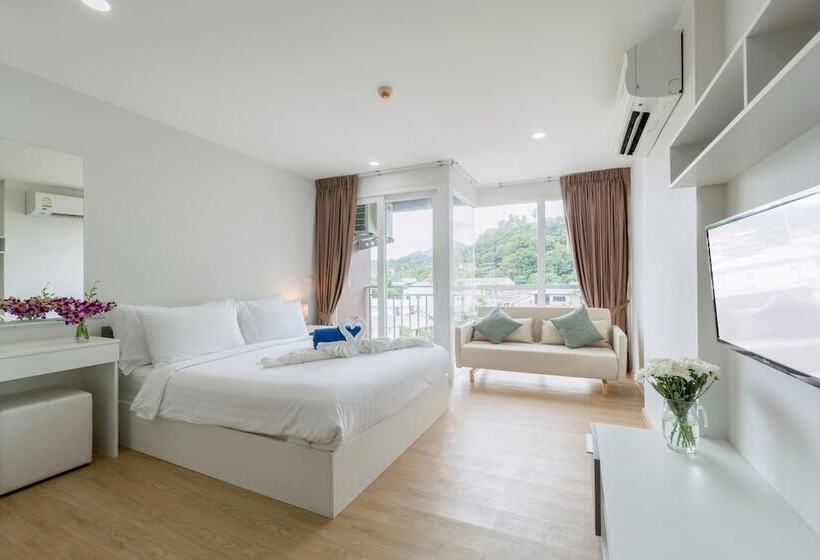 Ozone Condotel Kata Beach By Phr