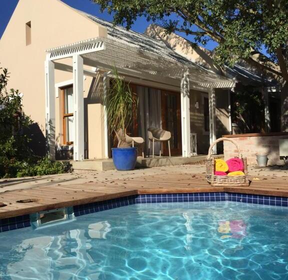 Hotel Darling Lodge Guest House