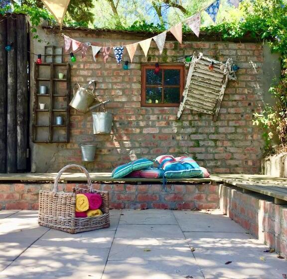 Hotel Darling Lodge Guest House