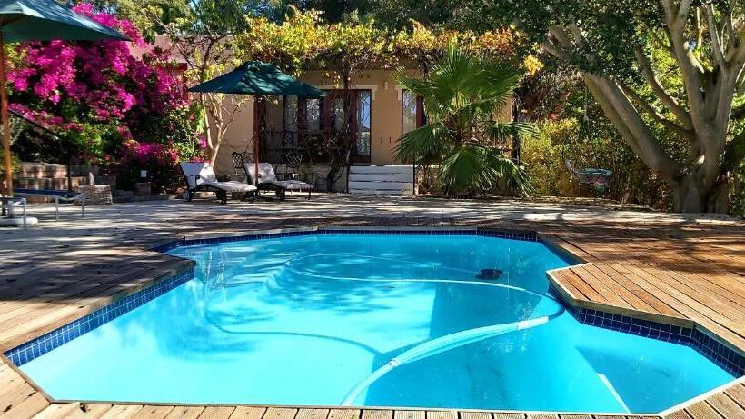 Hotel Darling Lodge Guest House